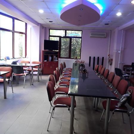 Hotel Elite Байле Херкулане Екстериор снимка