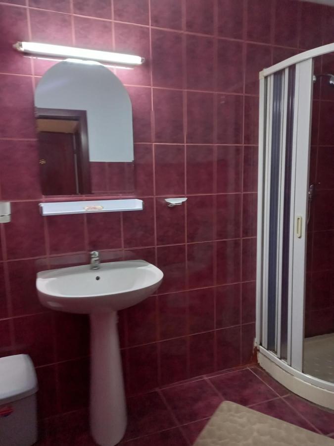 Hotel Elite Байле Херкулане Екстериор снимка